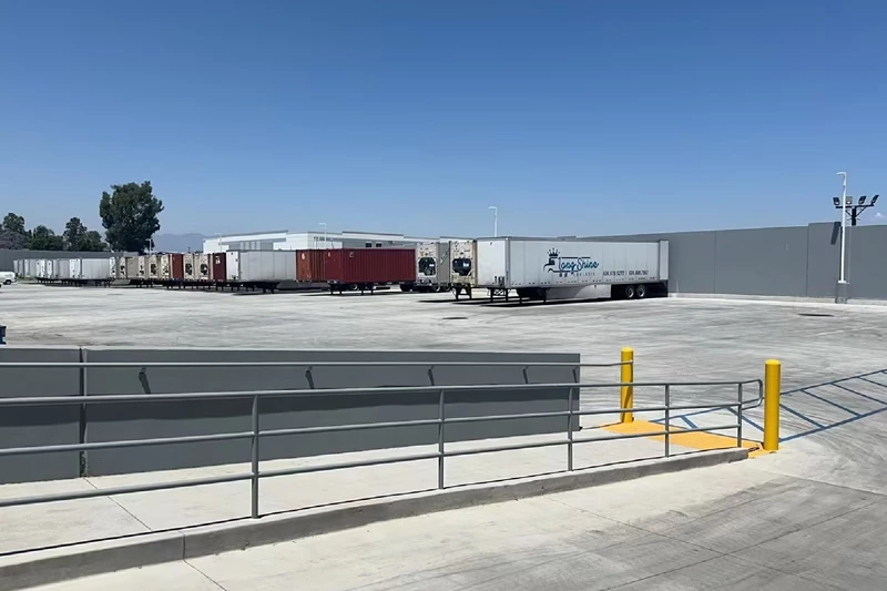 Loading docks at Zbao Logistics' secure North American fulfillment center, a key part of our