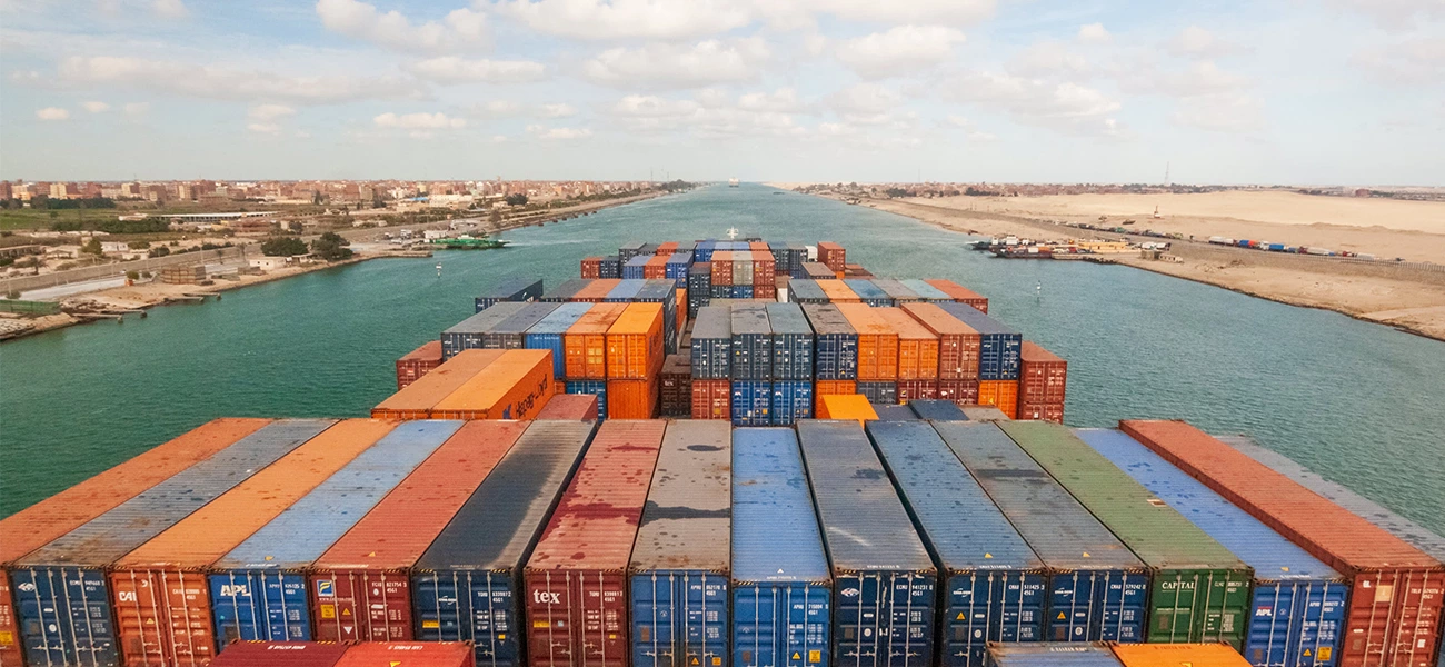 China-USA Container Shipping: Costs & Guide