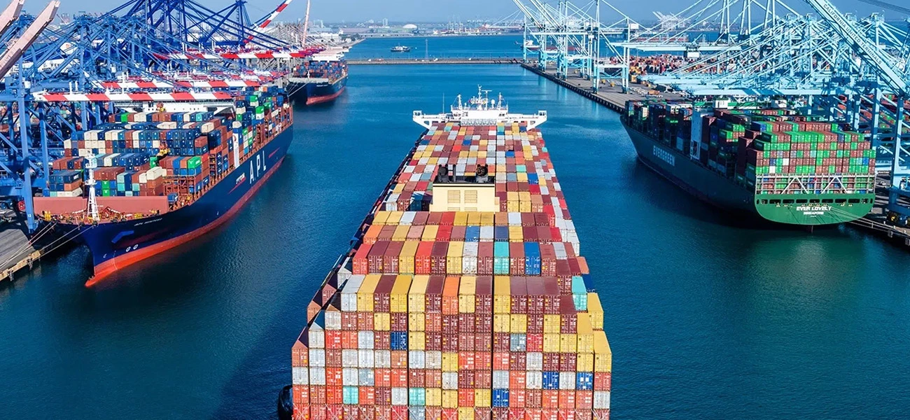 POL to POD: Decoding Your Shipment's Journey
