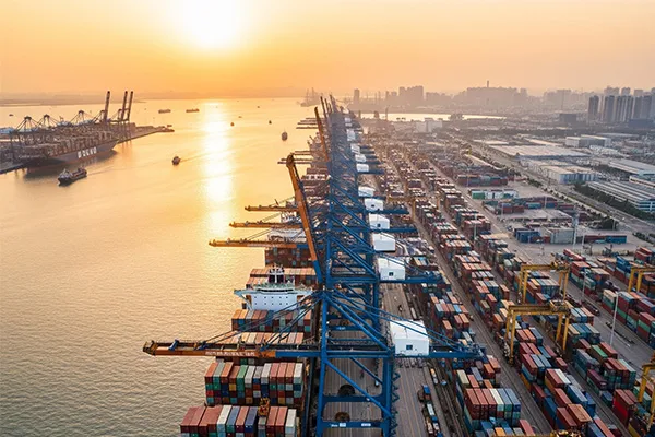 Shipping from Guangzhou to USA: The Freight Solutions