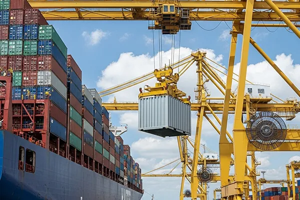 Shipping Container Dimensions: 20ft, 40ft & High Cube Sizes Explained