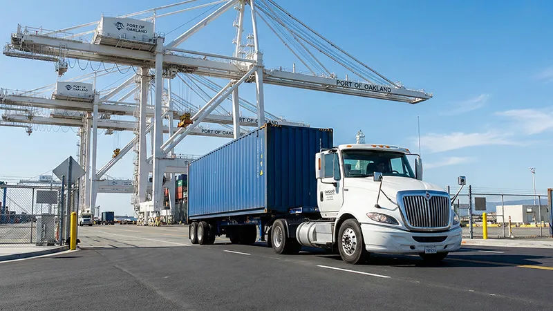 Shipping to Amazon SMF3: The "Oakland Strategy"